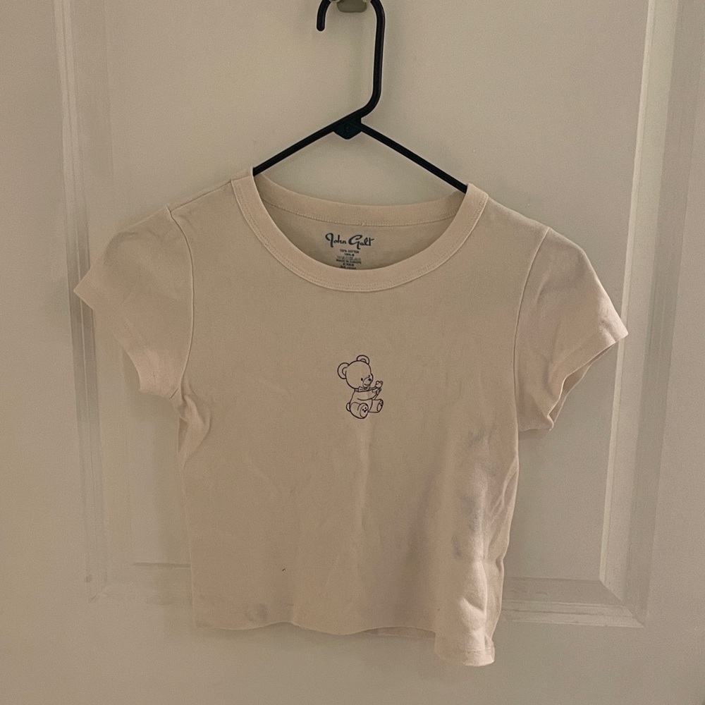 Brandy Melville teddy tee